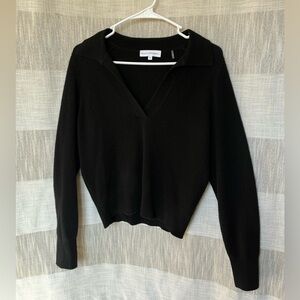 WHITE + WARREN black cashmere collared V-necklace jumper size XS